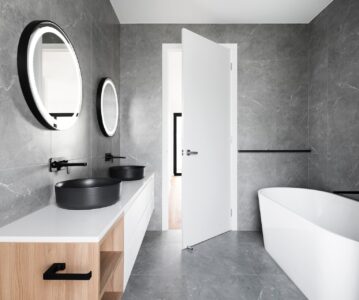 專業衛浴設備安裝 ，為您帶來舒適乾爽的盥洗體驗！